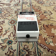 Load image into Gallery viewer, Boss TU-2 Tuner Secondhand
