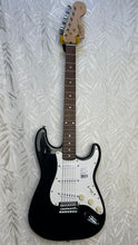 Load image into Gallery viewer, Squier Affinity Stratocaster + Fender Frontman Amplifier Secondhand