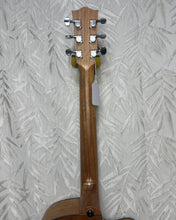 Load image into Gallery viewer, Maton EM225C LH in Hiscox Case