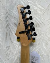 Load image into Gallery viewer, Kramer Pacer Classic 2013 Pearl White (Taken)