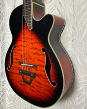 Load image into Gallery viewer, Martinez MTC-9 Hollow Body Jazz Guitar - Upwey Music