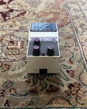 Load image into Gallery viewer, Tokai TDL-2 Delay Vintage Analog Delay Pedal - Upwey Music