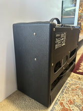 Load image into Gallery viewer, Fender Hot Rod Deluxe Series III Black Celestion Speaker