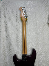 Load image into Gallery viewer, Fender AM Std Statocaster Deep Wine Red in OHSC