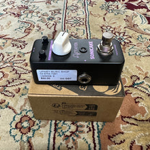Load image into Gallery viewer, Sonicake Octaver in Box Secondhand