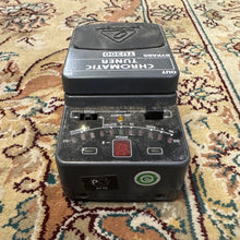 Load image into Gallery viewer, Behringer TU300 Chromatic Tuner Pedal