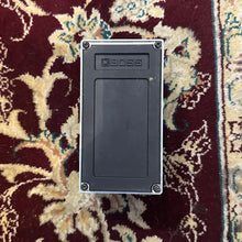 Load image into Gallery viewer, Boss TR-2 Tremolo Pedal Secondhand