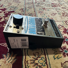 Load image into Gallery viewer, EHX Holy Grail V1 Vintage - Upwey Music