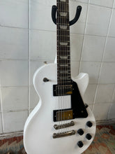 Load image into Gallery viewer, Epiphone Les Paul Studio White Secondhand