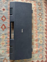 Load image into Gallery viewer, Vintage Yamaha Portasound Keyboard PC-100 Secondhand in case