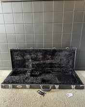 Load image into Gallery viewer, Union Jack Guitar Case with built in tuner - Upwey Music
