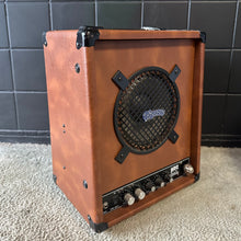 Load image into Gallery viewer, Pignose Hog 30 Bass amp
