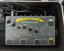 Load image into Gallery viewer, Boomerang Looper Setup-Bomerang III  Sidecar in Pedaltrain Case - Upwey Music
