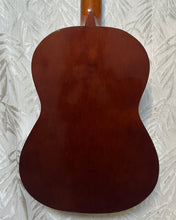 Load image into Gallery viewer, Ariana C1420 Left Hand Classical guitar Vintage Japanese - Upwey Music
