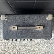 Load image into Gallery viewer, Fender Frontman 15G Secondhand
