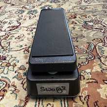 Load image into Gallery viewer, SWORGS handmade P2P wah with handwound Brazillian Inductor
