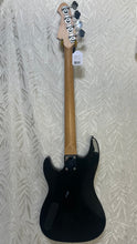 Load image into Gallery viewer, Aria STB Bass Secondhand
