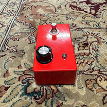 Load image into Gallery viewer, Handmade Rangemaster Clone Treble Booster Pedal +ve - Upwey Music
