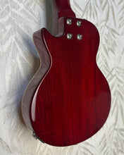 Load image into Gallery viewer, Epiphone Les Paul Ukulele Cherryburst in Bag - Upwey Music
