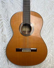 Load image into Gallery viewer, Ryoji Matsuoka M60N Classical Guitar in XTR Case
