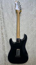Load image into Gallery viewer, Squier Vintage Modified Stratocaster in case
