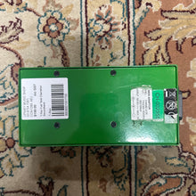 Load image into Gallery viewer, T-Rex Fuel Tank Chamelion Secondhand
