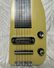 Load image into Gallery viewer, Guyatone Lap Steel 6 String 1960s - Upwey Music
