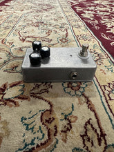 Load image into Gallery viewer, Handmade Modified Bluesbreaker Clone
