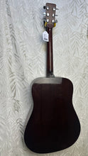 Load image into Gallery viewer, Washburn D15 1981 Vintage Japanese
