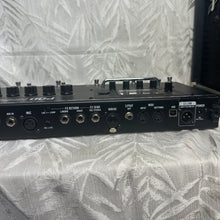 Load image into Gallery viewer, Line 6 POD HD500X Secondhand
