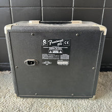 Load image into Gallery viewer, Fender Frontman 15G Secondhand
