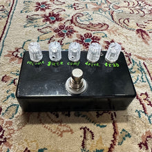 Load image into Gallery viewer, Fuzz Factoree Clone
