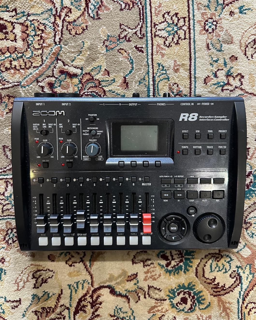 Zoom R8 Recorder:Sampler:Interface:Controller
