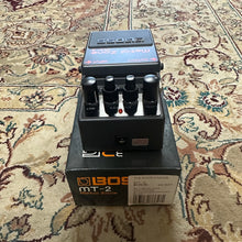 Load image into Gallery viewer, Boss MT-2 Metal Zone Pedal Secondhand
