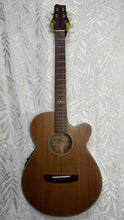 Load image into Gallery viewer, Humming Bird Custom HBC45ECSN Acoustic by Tokai
