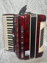 Load image into Gallery viewer, Baille 48 Bass Paino Accordion

