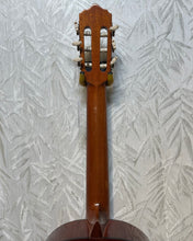 Load image into Gallery viewer, Ariana C1420 Left Hand Classical guitar Vintage Japanese - Upwey Music
