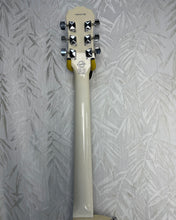 Load image into Gallery viewer, Epiphone Les Paul Junior Alpine White (Ltd Edition) 2011
