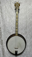 Load image into Gallery viewer, Slngerland Maybelle Recording Master Tenor Banjo Ca.1925
