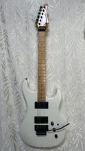 Load image into Gallery viewer, Kramer Pacer Classic 2013 Pearl White (Taken)
