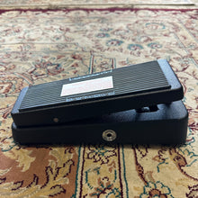 Load image into Gallery viewer, Jim Dunlop Crybaby Wah  GCB95 in Box - Upwey Music
