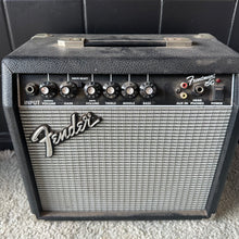 Load image into Gallery viewer, Fender Frontman 15G Secondhand
