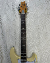 Load image into Gallery viewer, PRS SE John Mayer Silver Sky Rosewood Moon White - Upwey Music
