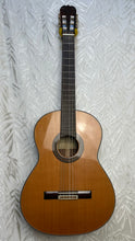 Load image into Gallery viewer, Ryoji Matsuoka M60N Classical Guitar in XTR Case

