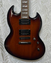 Load image into Gallery viewer, LTD by ESP Viper 400 Sunburst in Case

