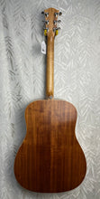 Load image into Gallery viewer, Cole Clark Fat Lady 2 FL2A in case Secndhand
