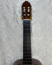 Load image into Gallery viewer, Valencia TC40 Classical Guitar Secondhand
