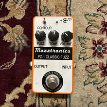 Load image into Gallery viewer, Mozztronics FZ-1 Classic Fuzz Secondhand - Upwey Music
