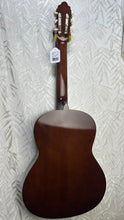 Load image into Gallery viewer, Valencia TC40 Classical Guitar Secondhand
