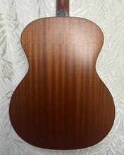 Load image into Gallery viewer, Taylor 214 Acoustic w L.R.Baggs Lyric System in TKL Case - Upwey Music
